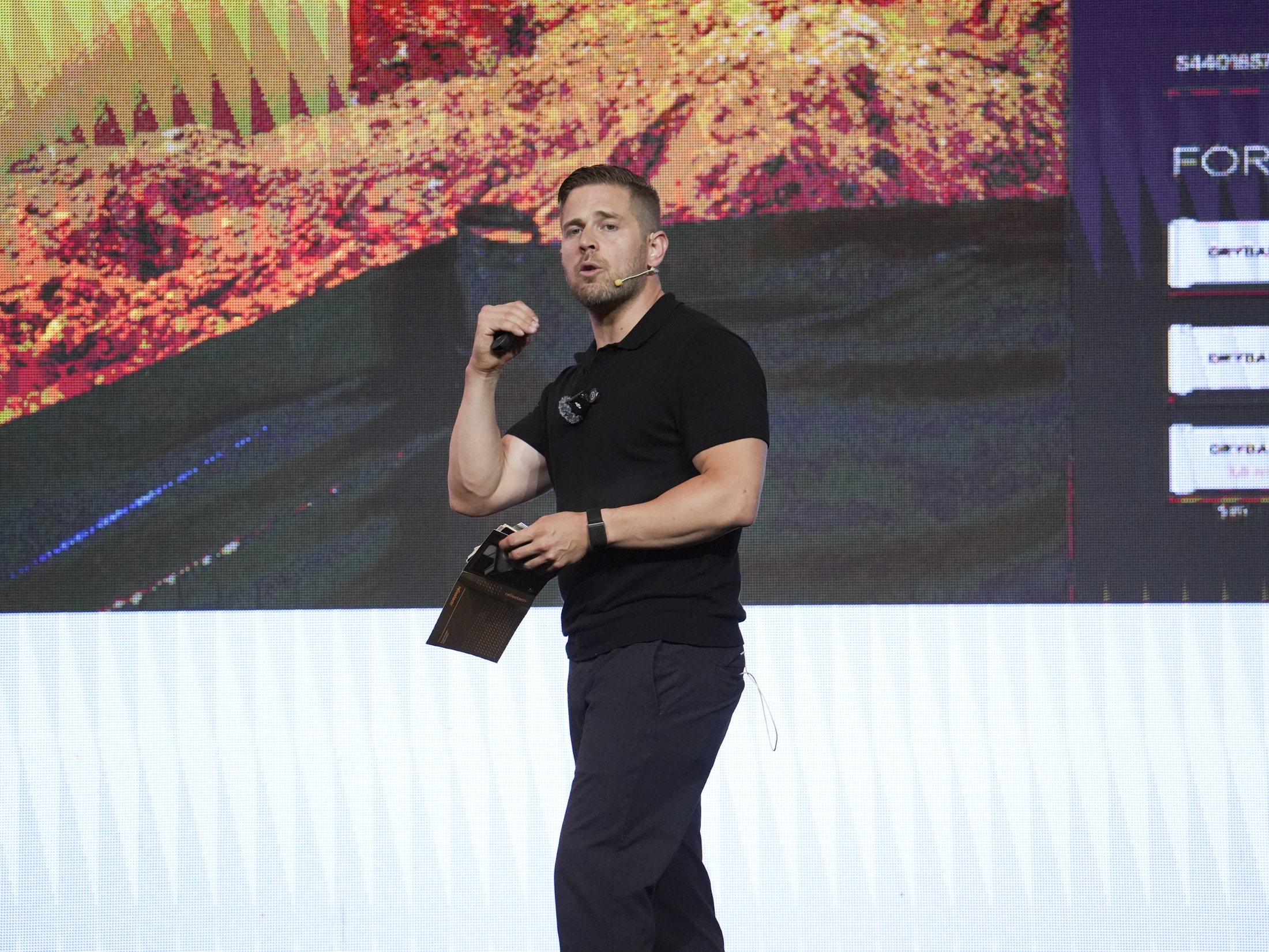 Miguel en el escenario del PRO Experience